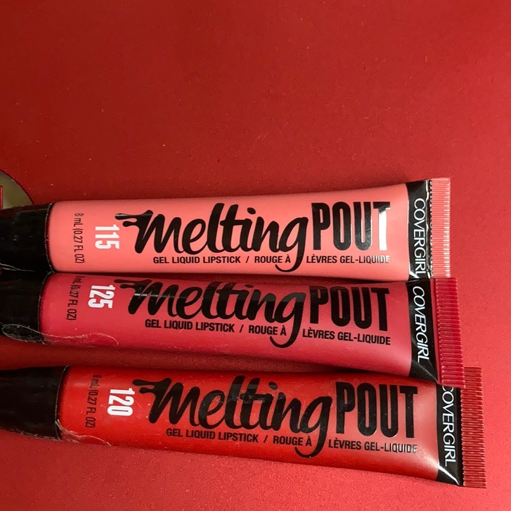 Red lipstick trio